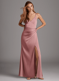 Azazie Shania Venta Final Vestido de Rosa Polvorienta de Satén Elástico de Corte Recto con Cuello en V Plisado image3