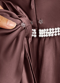 Azazie Firefly Blumenmädchenkleider A-Linie Schleifen Matte Satin Kleid Espresso image8