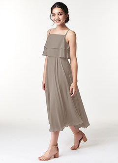 Azazie Ensley Junior Abito A-Line in Chiffon Plissettato Taupe image3