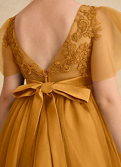 Azazie Queenie Robe Demoiselle D'honneur Fillette Robe Trapèze en Dentelle Caramel écossais image6