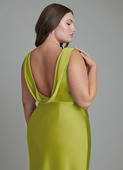 Azazie Kieryn Robes de demoiselle d'honneur Robe Sirène en Satin extensible Plissé Citronnelle image14