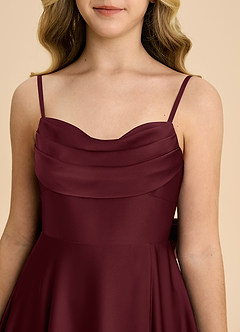 Azazie Bear Junior Robe Trapèze en Satin extensible Encolure en Forme de Cœur Cabernet image8