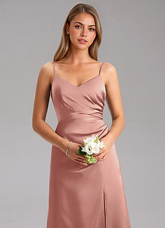 Azazie Azuree Robes de demoiselle d'honneur Robe Trapèze en Satin extensible Plissée Rosette image8