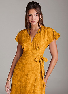 Azazie Ling Robes de demoiselle d'honneur Robe Trapèze en Blumen-Burnout Plissée Caramel écossais image2