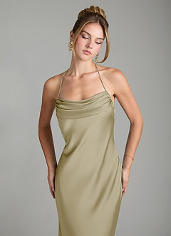 Azazie Mae Vestidos de damas de honor Vestido Musgo Verde de Satén Elástico de Corte Sirena con Plisado image3