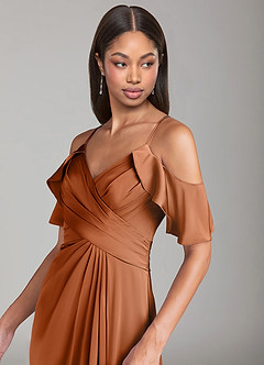 Azazie Dakota Robes de demoiselle d'honneur Robe Trapèze en Satin extensible Épaule décolletée Cuivre image5