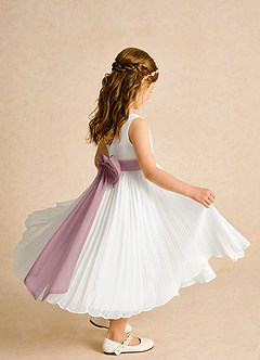 Azazie Margot Robe Demoiselle D'honneur Fillette Robe Trapèze en Mousseline de soie Plissée Ivoire Rose Poussiéreux image7