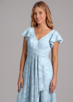 Azazie Omari Abiti da Damigella Abito A-Line in Burnout Floreale Plissettato Azzurro image2