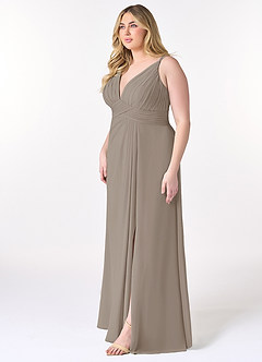Azazie Maren Allure Robes de demoiselle d'honneur Robe Trapèze en Mousseline de soie Col V dentelle Taupe image8