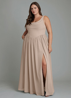 Azazie Novi Robes de demoiselle d'honneur Robe Trapèze en Mousseline de soie Plissé Taupe image1