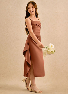 Azazie Canna Girls Formal Robe Demoiselle D'honneur Fillette Robe Trapèze en Satin extensible Plissée Cuivre image1