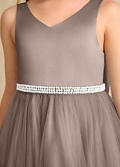 Azazie Firefly vestidos de niña de las flores Vestido de Gris Pardo de Satin Mate de Corte En A con Lazo image6