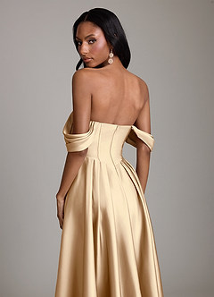 Azazie Loisa Abiti da Damigella Abito A-Line in Raso Elasticizzato a Spalla Scoperta Champagne image4
