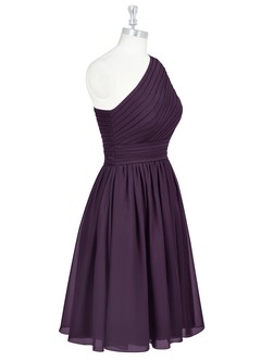 Azazie Katrina Jurken voor bruidsmeisjes Jurk van Chiffon met A-Lijn One-Shoulder Pruim image8