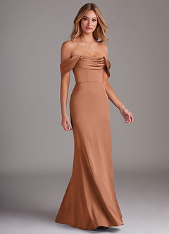 Azazie Saige Jurken voor bruidsmeisjes Jurk van Stretch Satijn met Kolom Off the Shoulder Bronzeertint image6