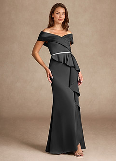 Azazie Dareia Mère de la mariée Robes Robe Sirène en Satin extensible Épaule décolletée Noir image4