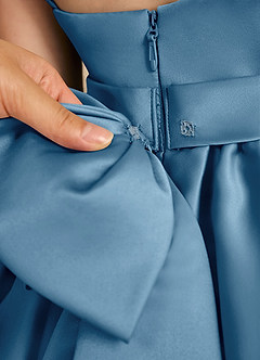 Azazie Davine Blumenmädchenkleider A-Linie Spaghetti Riemen Matte Satin Kleid Stahlblau image11