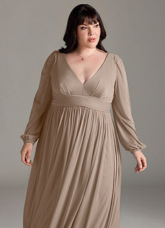 Azazie Norah Jurken voor bruidsmeisjes Jurk van Chiffon met A-lijn V-hals lange mouw Taupe image7