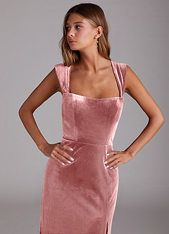 Azazie Junia Robes de demoiselle d'honneur Robe Fourreau Convertible en velours Épaule décolletée Rose Poussiéreuse image6