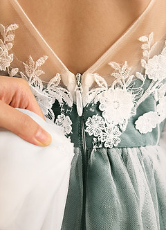 Azazie Zimi vestidos de niña de las flores Vestido de Esmeralda de Tul de Princesa con Escote de Corazón image10