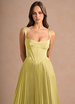 Avenelle Pastel Yellow Mid Dress image3