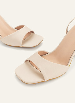 front 매칭 컬러 스트레치 새틴 스퀘어 토 블록 힐