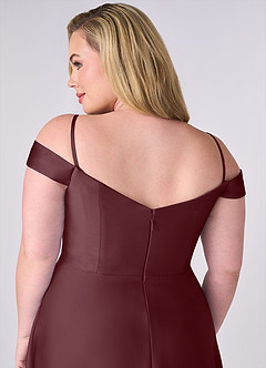 Barbie ♥ Azazie Robes de demoiselle d'honneur Robe Trapèze Convertible en Satin extensible Épaule décolletée Sangria image10