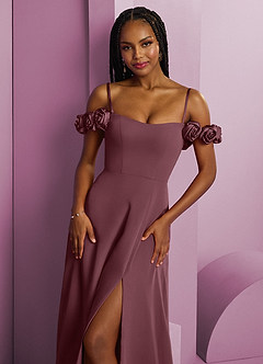 Barbie ♥ Azazie Suknie dla druhen Rozkloszowana szyfonowa sukienka z odkrytymi ramionami i kwiatowymi rozetkami image3