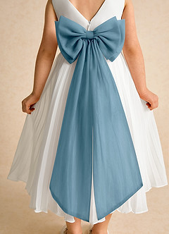 Azazie Margot Abiti da Ragazza di Fiori Abito A-Line in Chiffon Plissettato Avorio Bermuda image8