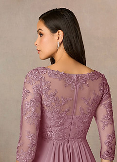 Azazie Hayek Mother of the Bride Dresses Vintage Mauve A-Line V-Neck Lace Chiffon Dress image5