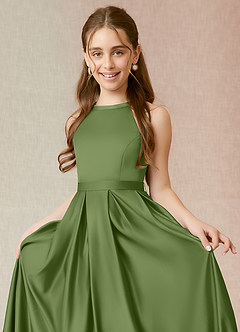 Azazie Arianthe Junior Vestido de Enebro de Satén Elástico de Corte En A con Con bolsillos image5