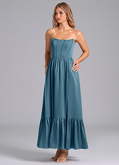 Azazie Leilana Robes de demoiselle d'honneur Robe Trapèze en Satin extensible Corset Bermude image5