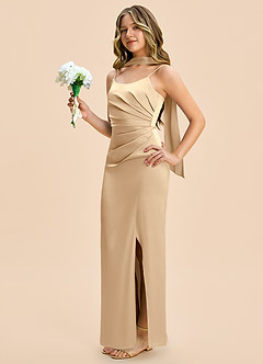 Azazie Calandra Junior Vestido Champán de Satén Elástico de Corte Recto con Plisado image3