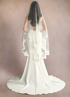 Charity Lace Waltz Veil