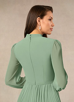 Azazie Adellah Mère de la mariée Robes Robe Trapèze en Mousseline de soie Plissée Matcha image4