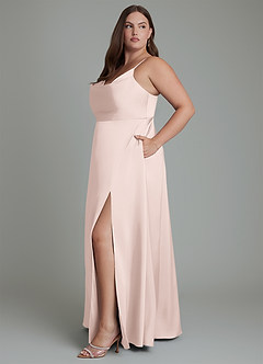 Azazie Sarella Robes de demoiselle d'honneur Robe Trapèze en Satin extensible Plissé Rose Pâle image8