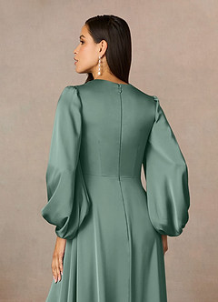 Azazie Luna Mère de la mariée Robes Robe Trapèze en Satin extensible Plissée Eucalyptus image5