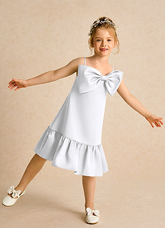 Azazie Kiwi Blumenmädchenkleider A-Linie Spaghetti Riemen Matte Satin Kleid Weiß image1