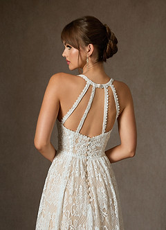 Azazie August Vestidos de noiva Vestido Diamante Branco Champanhe de Renda de Linha A image7