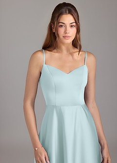 Azazie Marley 신부 들러리 드레스 A라인 오프 더 숄더 스트레치 새틴 바닥 길이 드레스 image2