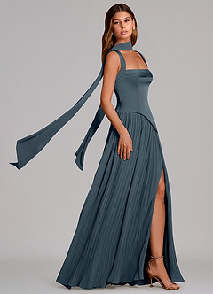 Azazie Stephanie Robes de demoiselle d'honneur Robe Trapèze en Satin extensible Plissée Violet Crépusculaire image3