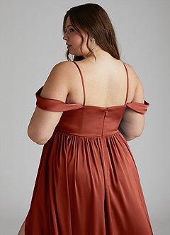 Azazie Morana Jurken voor bruidsmeisjes Converteerbaar Jurk van Stretch Satijn met A-Lijn Off the Shoulder Terracotta image16