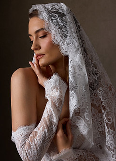 front Welon koronkowy Mantilla z kwiatowym wzorem na opuszkach palców