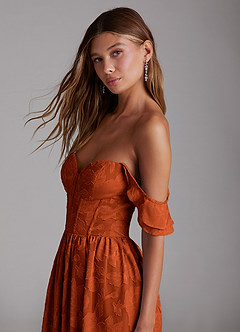 Azazie Denisse Robes de demoiselle d'honneur Robe Trapèze en Blumen-Burnout Rayé Paprika image5