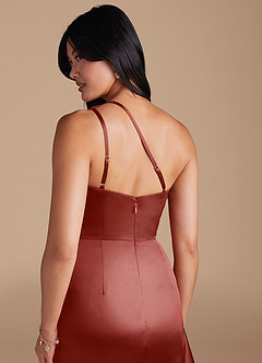 Azazie Latrice Jurken voor bruidsmeisjes Jurk van Metaalachtig Satijn met Kolom One-Shoulder Terracotta image4