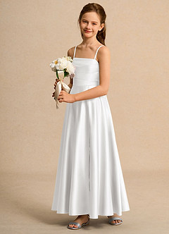 Azazie Pebbles Girls Formal Blumenmädchenkleider A-Linie Plissee Matte Satin Kleid Weiß image5