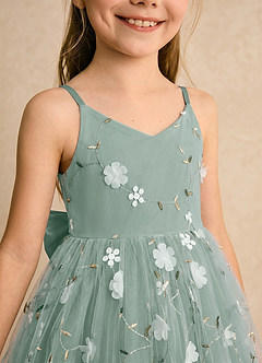 Azazie Junebug Blumenmädchenkleider Ballkleid Spaghetti Riemen Tüll Kleid Silberner Salbei image6