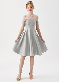 Azazie Amira Junior A-Linie Plissee Stretch-Satin Kleid Silber image5