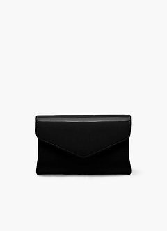 front Kurze Kuverttasche aus Lackleder
