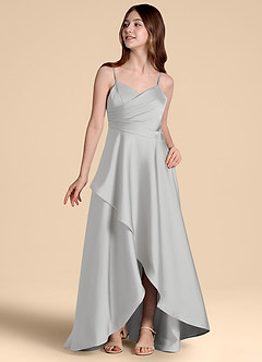 Azazie Prisha Junior Vestido de Plata de Satén Elástico de Corte en A con Plisado image4